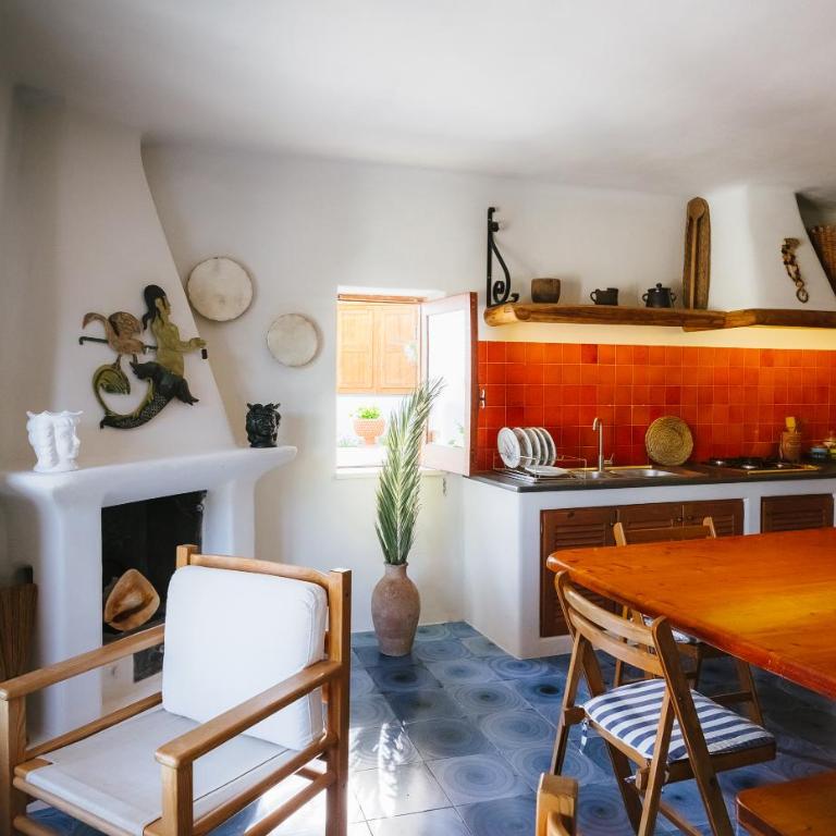 Case Quattrocchi - Giardino e Terrazzi con vista Panoramica sul Mare, Etna e Vulcano - Casa con 2 Camere da Letto - 10