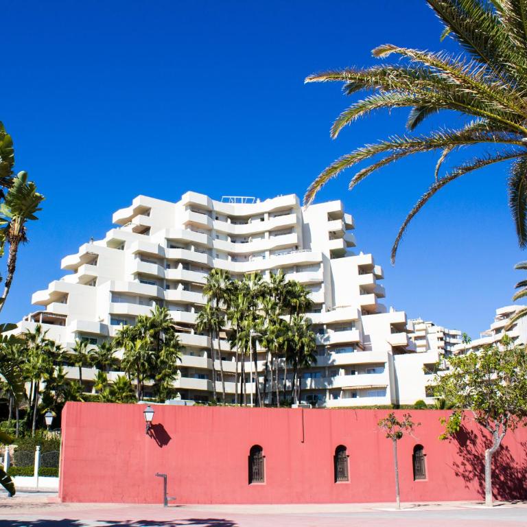 BENAL BEACH Sea View with Excellent Wifi - One-Bedroom Apartment - 50