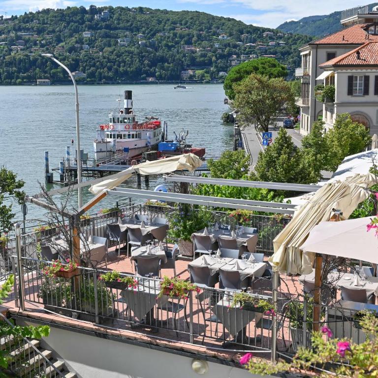Hotel Marco's - Camera Matrimoniale con Vista Lago - 6