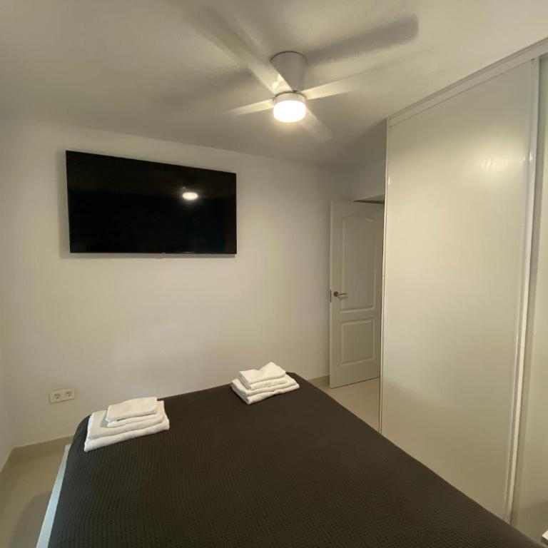 Calle San Carlos 132 - Two-Bedroom Apartment - 20