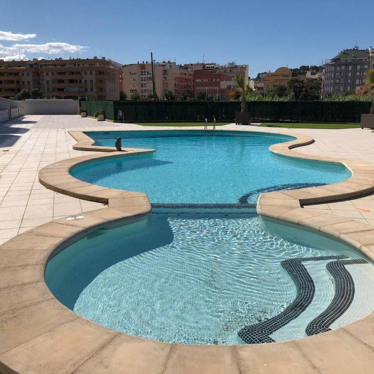 City Apt - Sleeps 4 Community Pool & Parking - Apartamento - 14