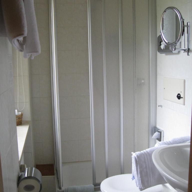 Tourist Hotel Boehm - Standard Doppelzimmer - 1