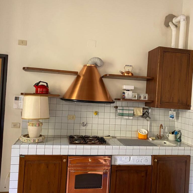 Al Campanile - Appartamento con 1 Camera da Letto (5 Adulti) - 2