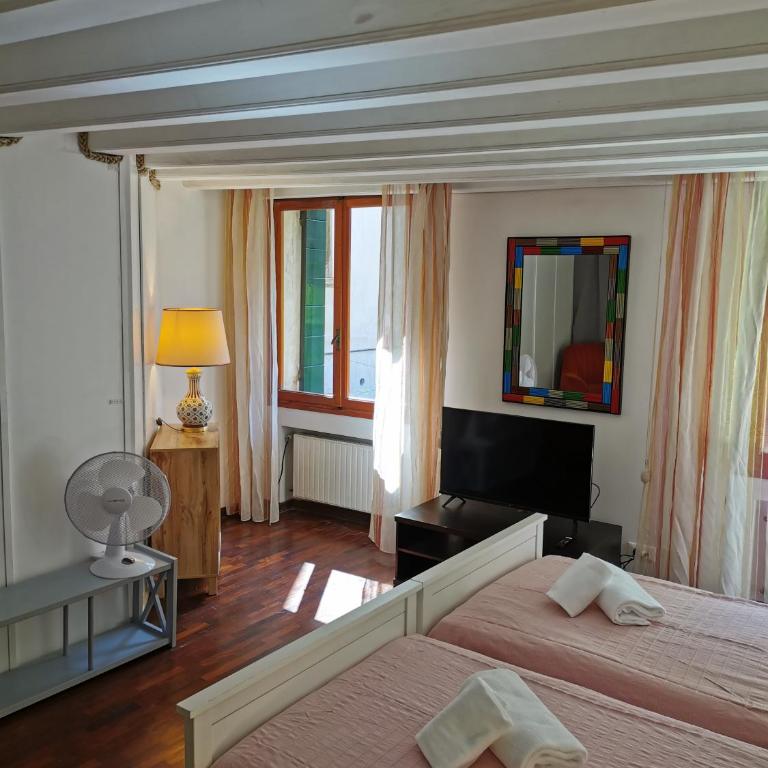 San Marco Square WI-FI fibra in the fashion district 493 - Appartamento con 2 Camere da Letto - 2