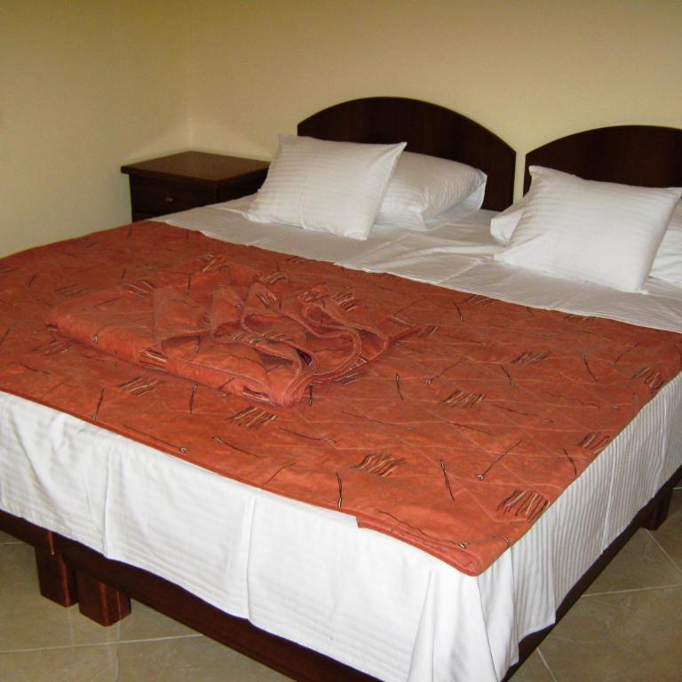 Blue Palace Guest House - Studio with Balcony - 4