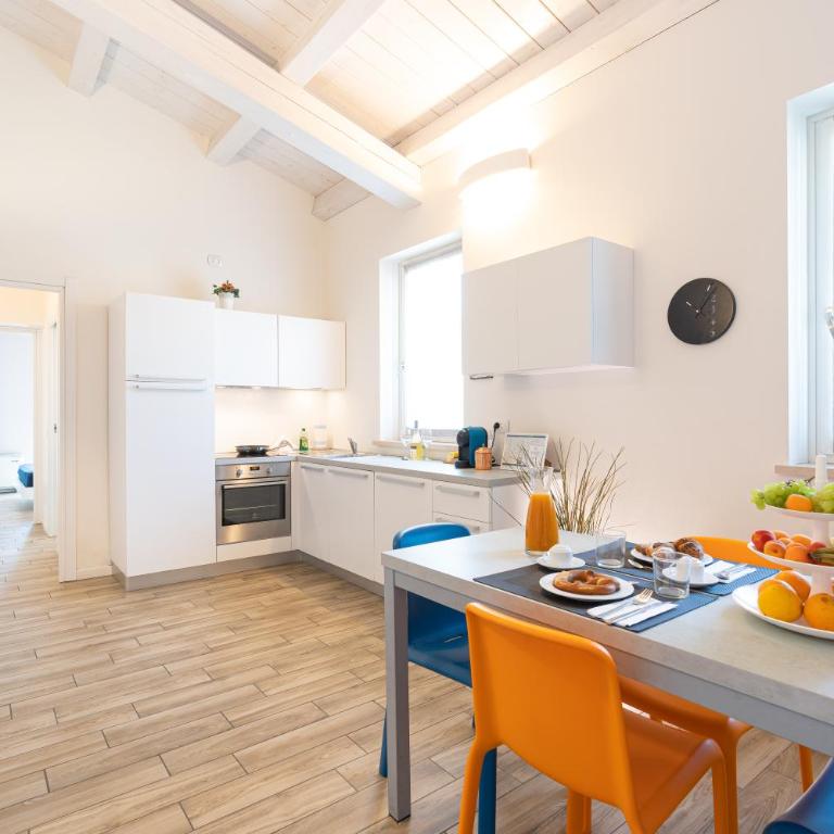 La Nuova Corte Verona - Appartamento Deluxe con 2 Camere da Letto e Balcone - 1
