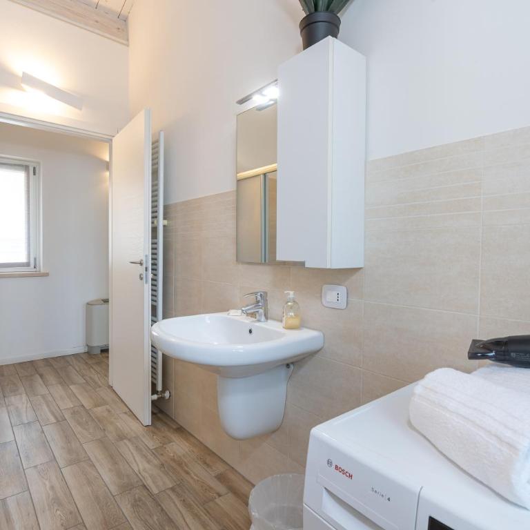 La Nuova Corte Verona - Appartamento Deluxe con 2 Camere da Letto e Balcone - 7