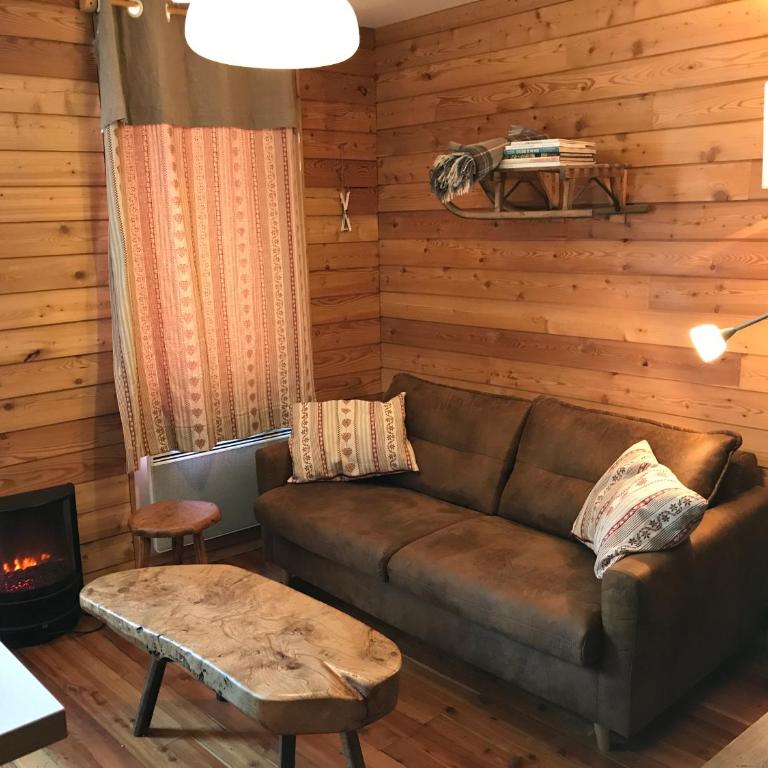appartement style chalet centre Barcelonnette - Two-Bedroom Apartment - 1