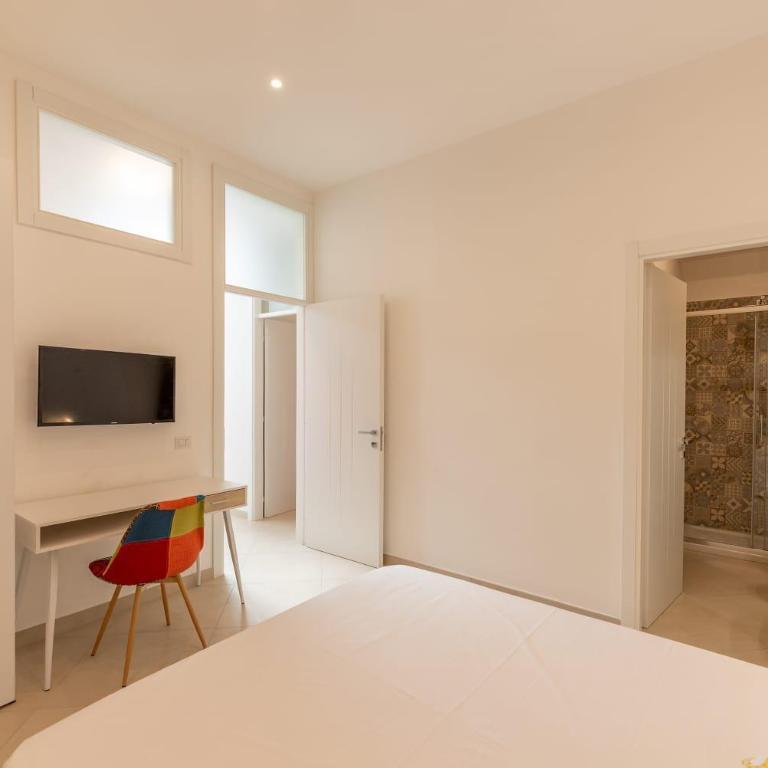 Marina Grande Holiday Apartment in Capri - Standard Double Room - 3