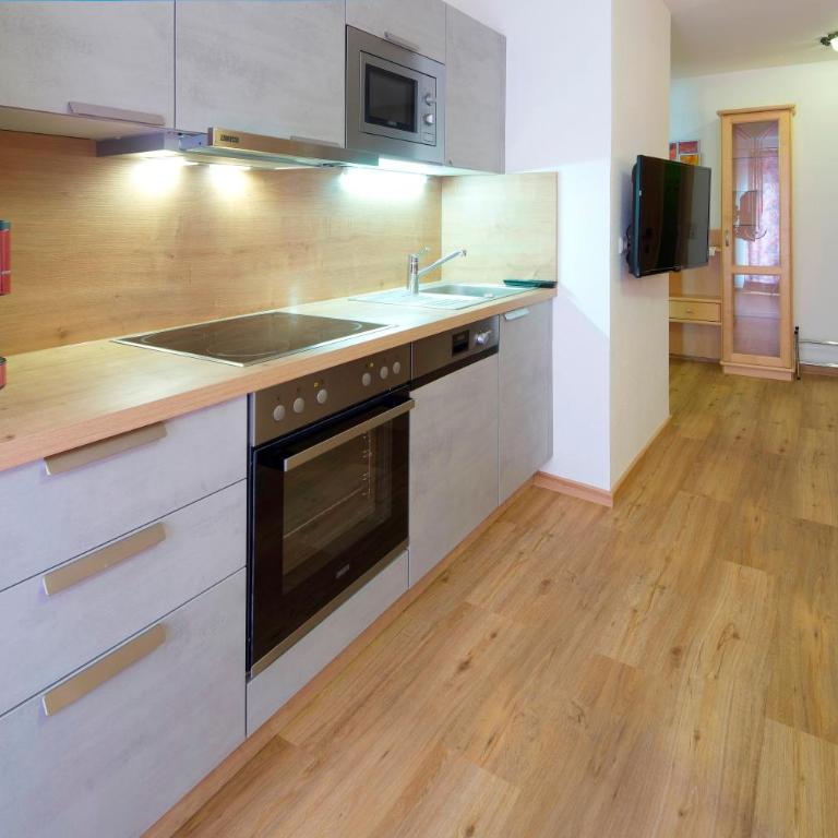 Ferienwohnung Saalbach Fieberbrunn - Two-Bedroom Apartment with terrace TOP 2 - 3