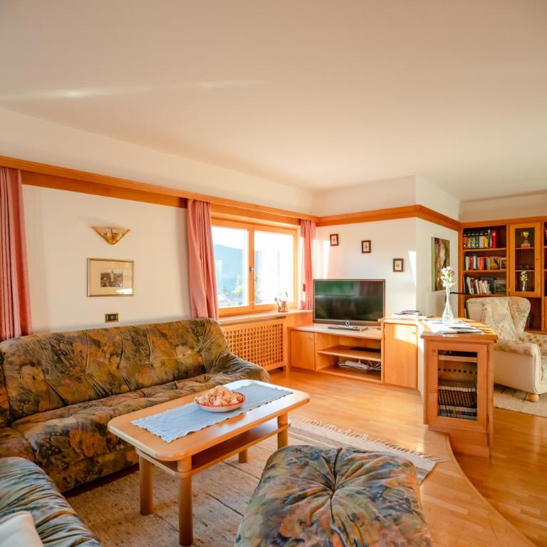 Villa Tanja - Deluxe Two-Bedroom Apartment - 13