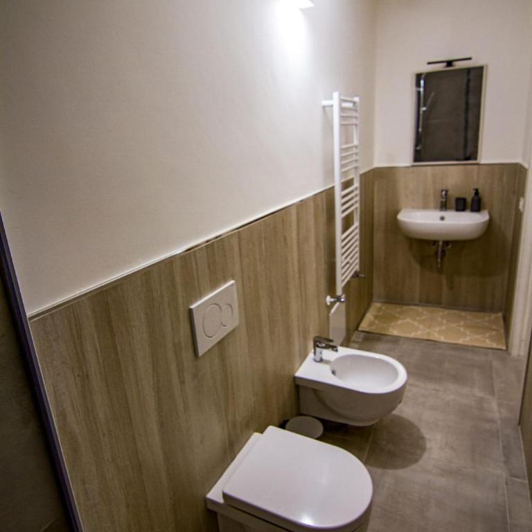La terra del benessere - Camera Matrimoniale con Bagno Privato - 11