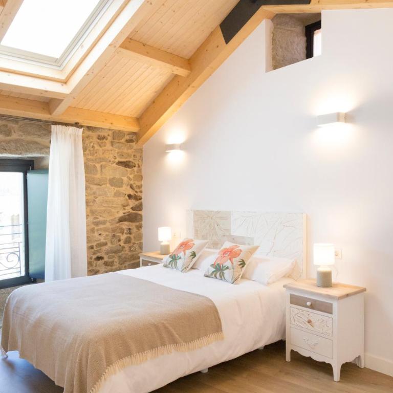 Landras de Compostela - Deluxe Double Room - 2
