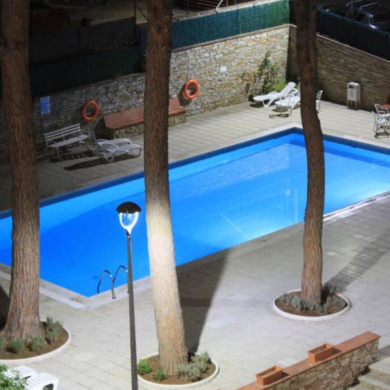 Precioso apartamento con piscina en Pals Costa Brava - Apartamento de 1 dormitorio - 1