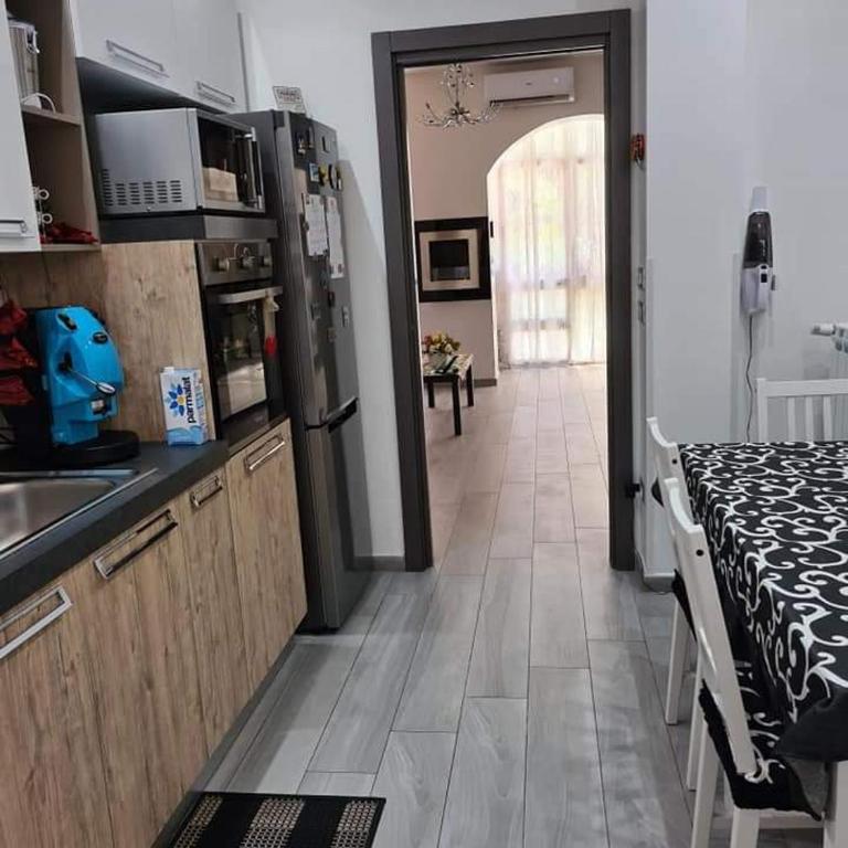 Casa Le Rose - Appartamento con 2 Camere da Letto - 48