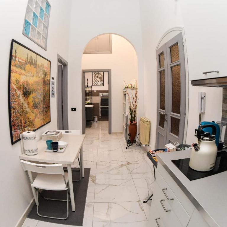 "DueEmme Lodge" , a pochi passi dal porto - Appartamento con 2 Camere da Letto - 6