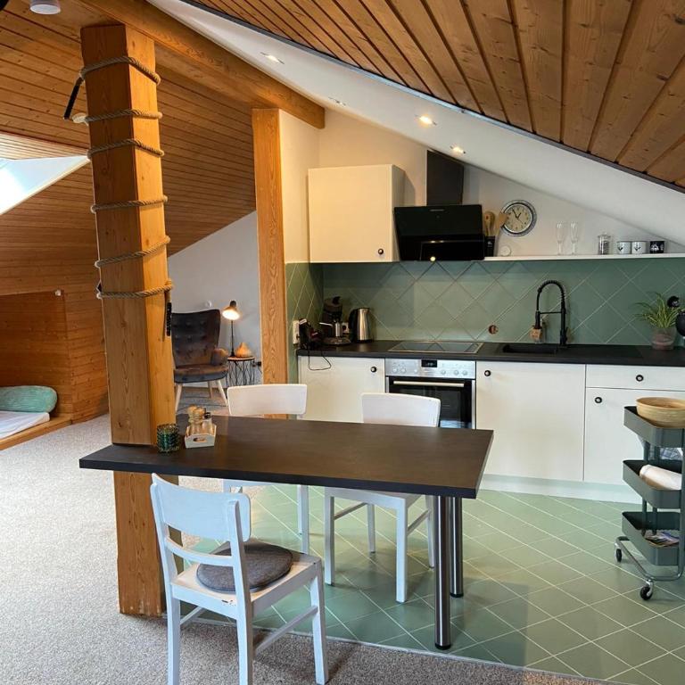 Roof Heaven Ferienwohnung - Studio-Apartment - 1