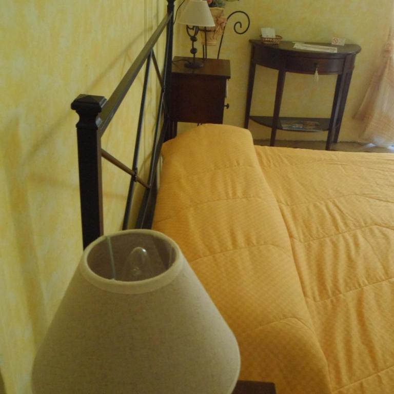 B&B Il Vecchio Messina - Double or Twin Room with Shared Bathroom - 11
