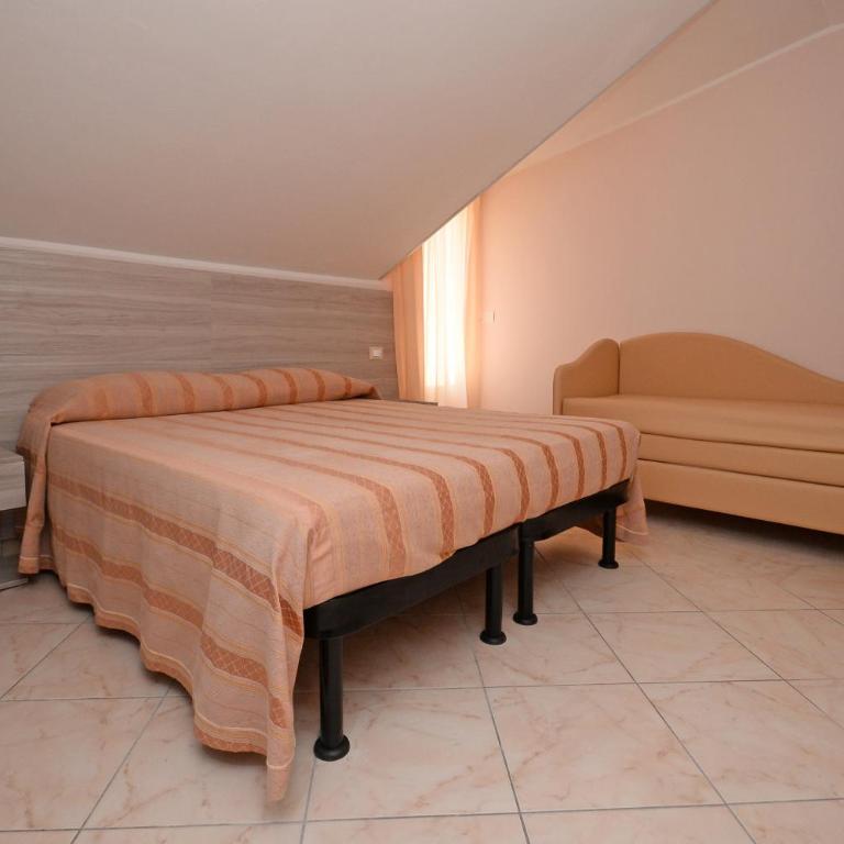 Hotel Concorde - Camera Matrimoniale Economy - 1