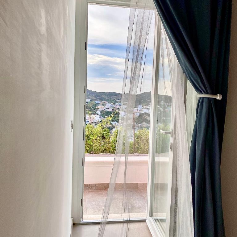Domus Ɫ Ponza SeaView - Casa Vacanze - 2