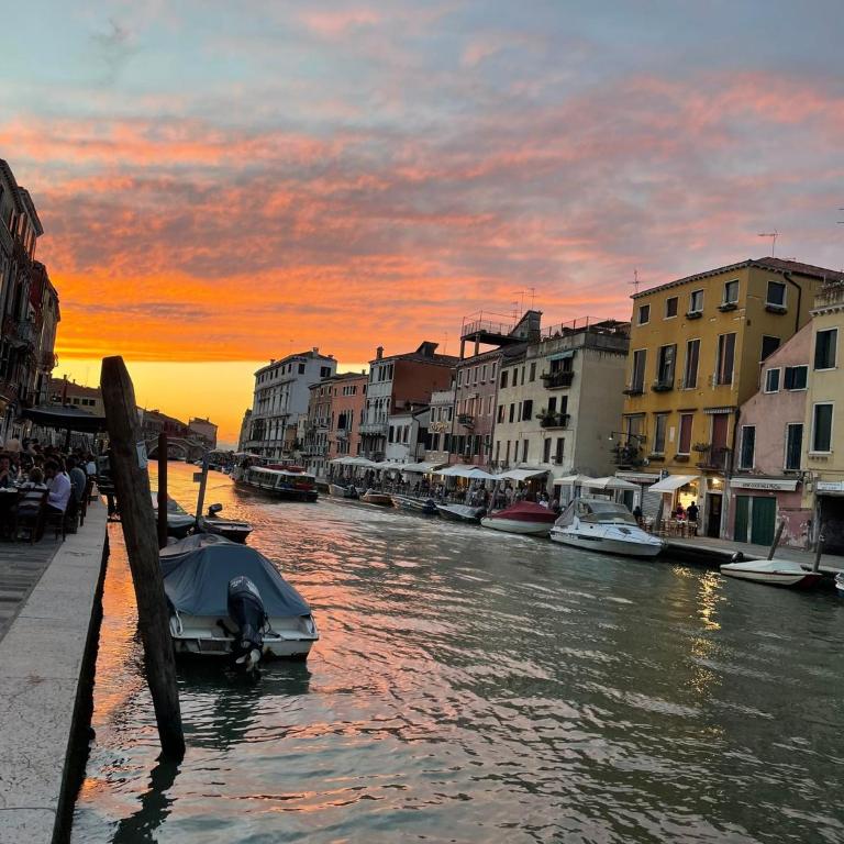 Ca' Bonfadini Historic Experience - Suite Presidenziale con Vista Canale - 3