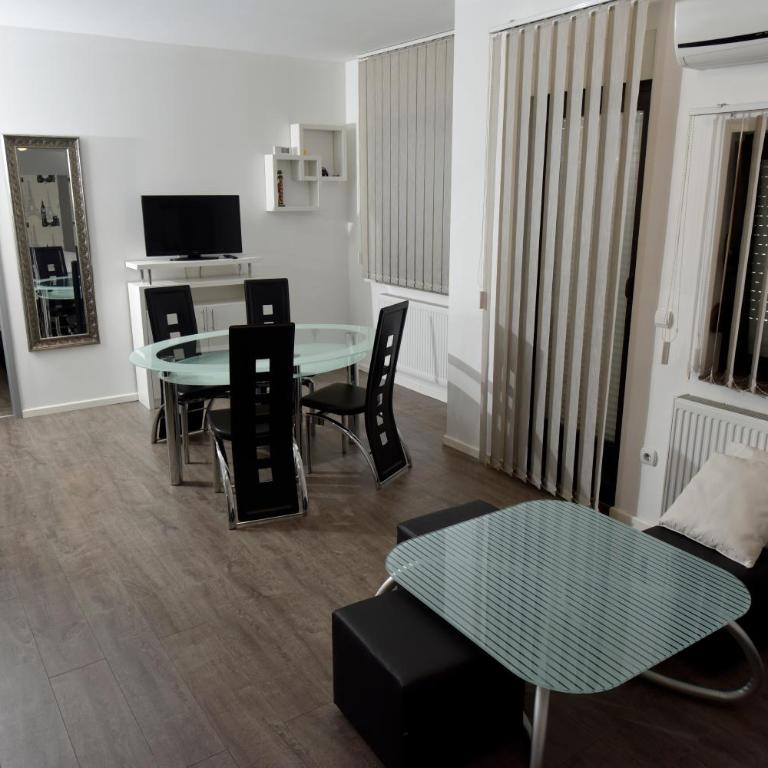 Apartmani i Bungalovi TROJKA - Apartman - 6