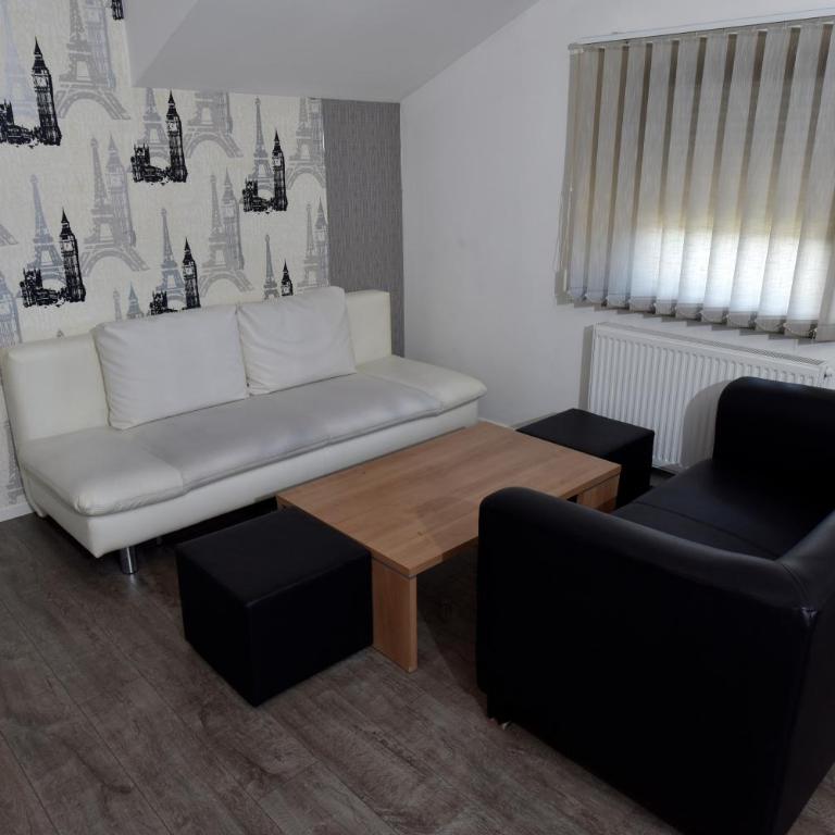 Apartmani i Bungalovi TROJKA - Apartman - 7