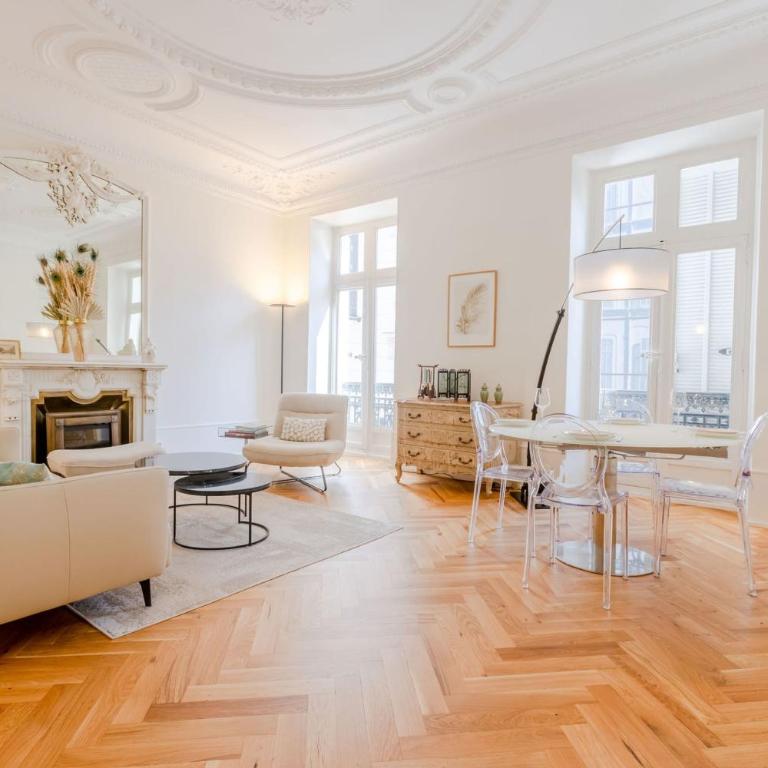 Heart of Cannes 3-Br only 100m from the Palais des Festivals - Apartamento - 2