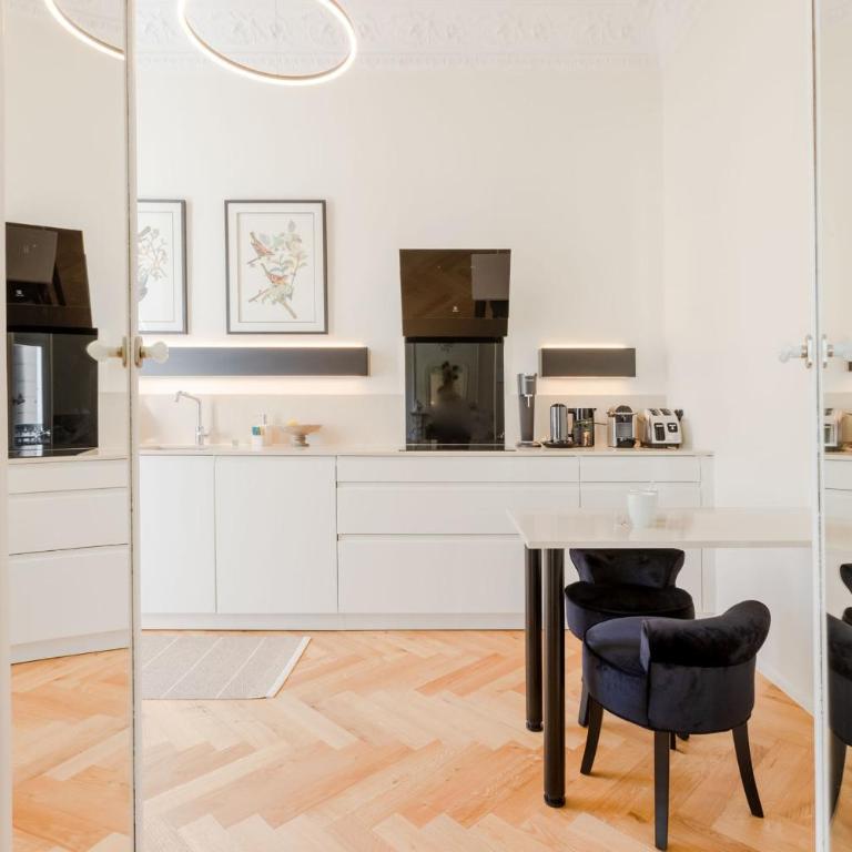 Heart of Cannes 3-Br only 100m from the Palais des Festivals - Apartamento - 12