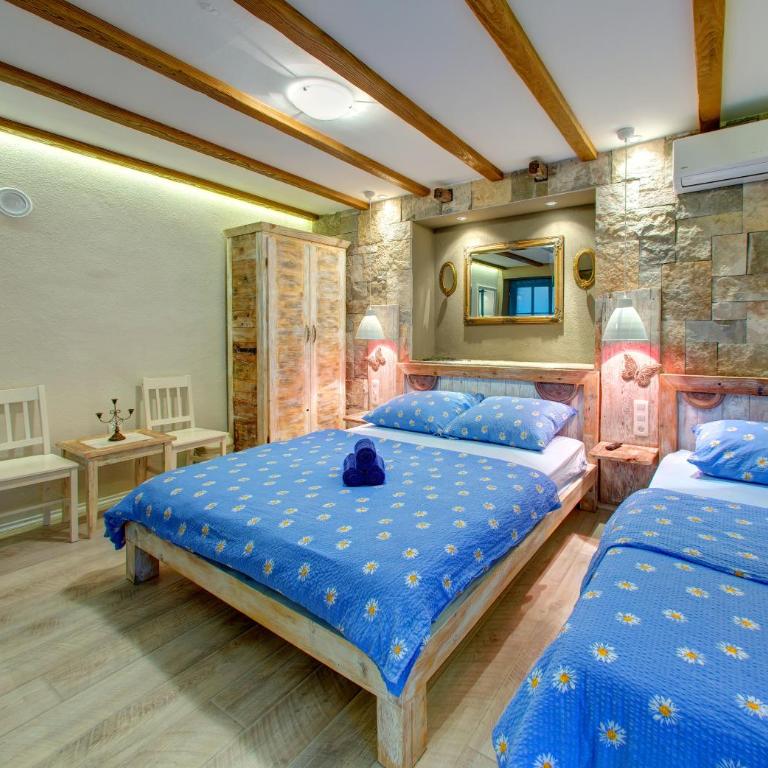 Apartments Villa Mike - Two-Bedroom Apartment - 7