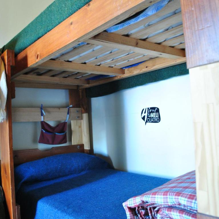 Ruca Kiñe Hostel - Cama en habitación compartida mixta de 4 camas - 16