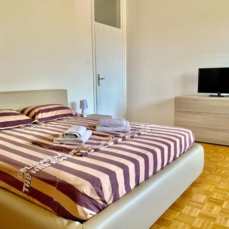 Appartamento Bolzano - Vittorio Veneto - Parcheggio incluso - Two-Bedroom Apartment with Balcony - 10