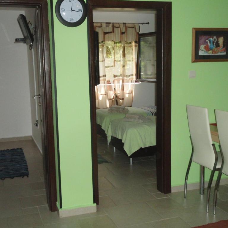 Apartments Matkovic - Two-Bedroom Apartment - 12