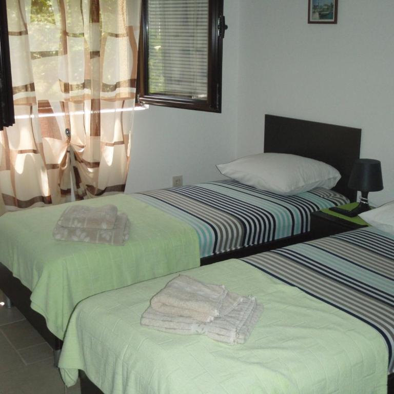 Apartments Matkovic - Two-Bedroom Apartment - 6
