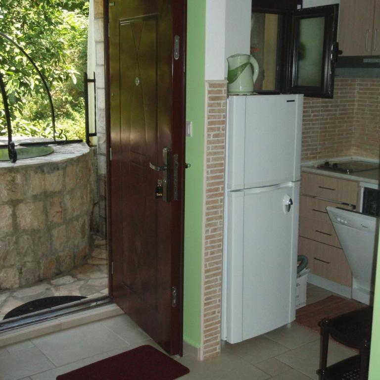 Apartments Matkovic - Two-Bedroom Apartment - 11