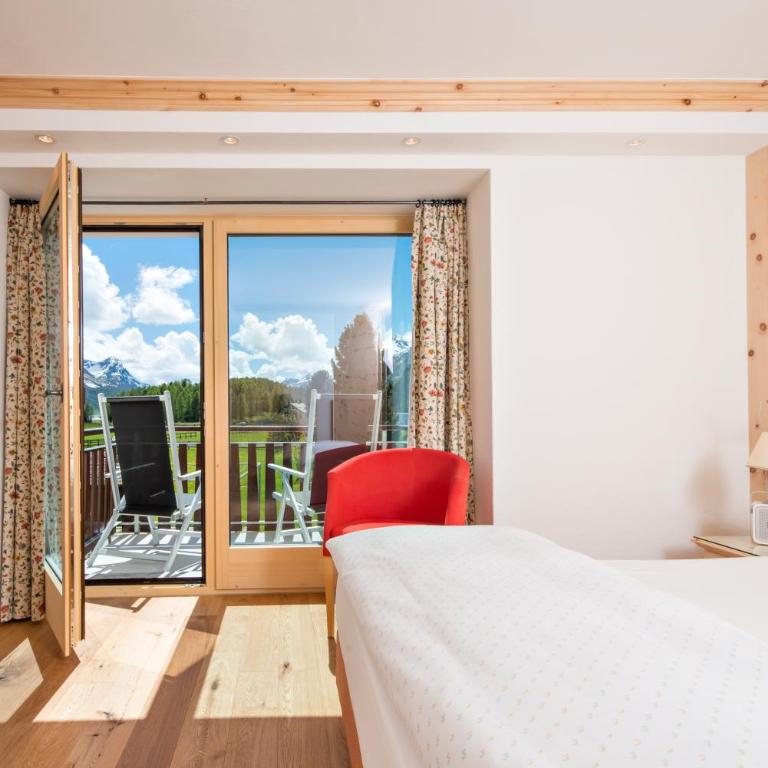 Hotel Chesa Randolina - Superior Doppelzimmer mit Balkon - 16