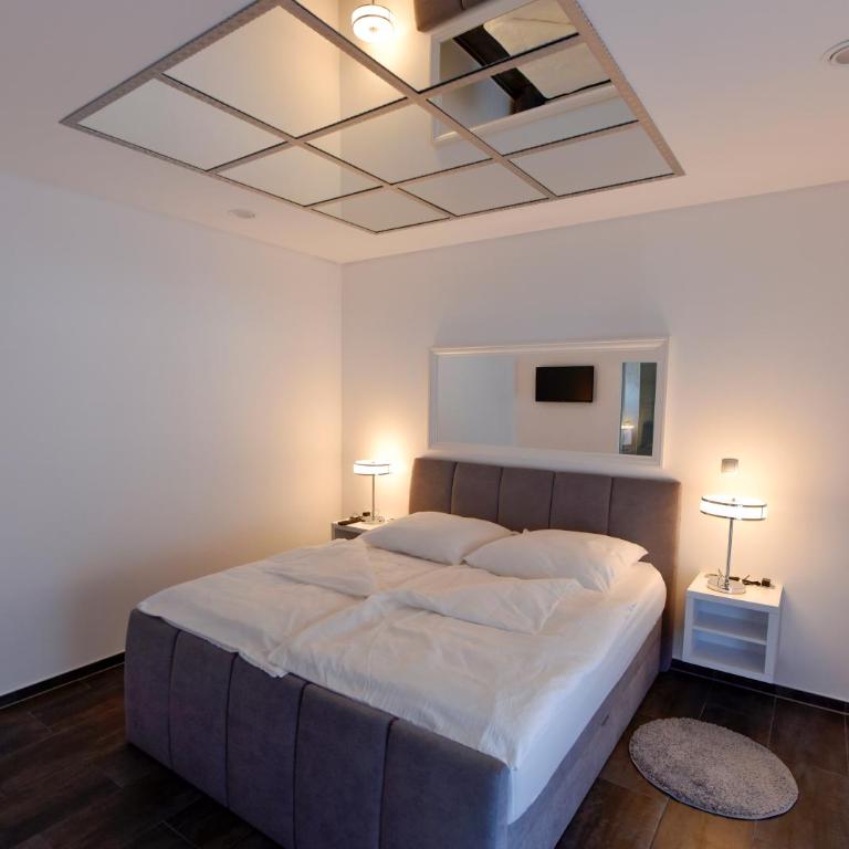 Apartmani i Bungalovi TROJKA - Bungalov sa 1 Spavaćom Sobom - 11