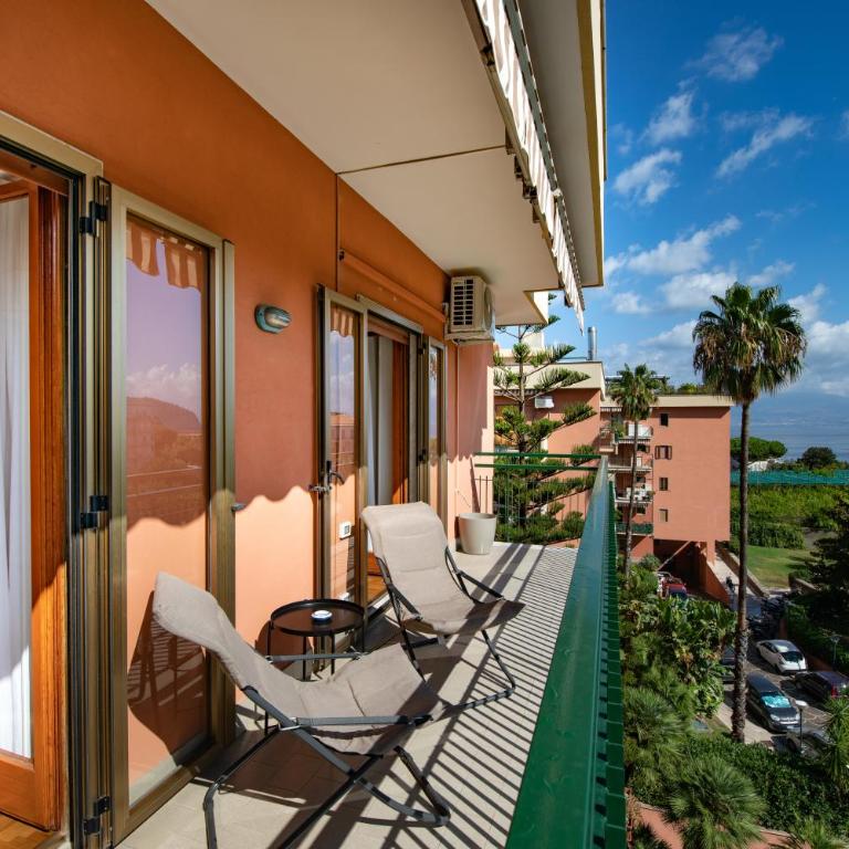 SorrentoVibes - Sorrento centre Home with amazing view terraces - Casa con 2 Camere da Letto - 32