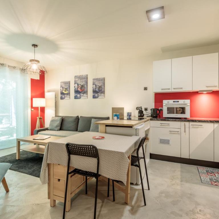 Bourg Saint Maurice Centre 45m2 prox Gare SNCF et Funiculaire - Apartment mit 1 Schlafzimmer - 3