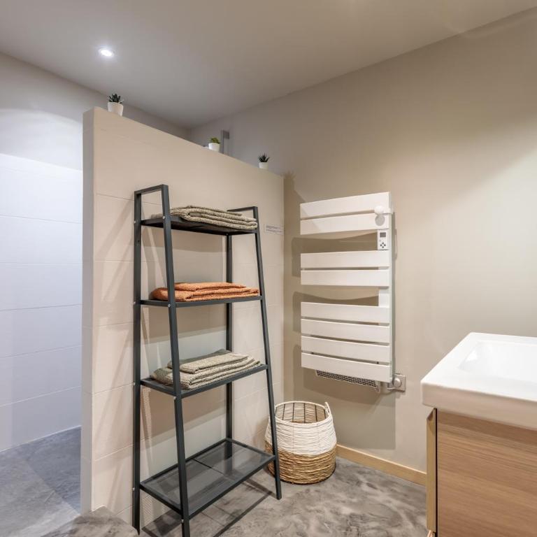 Bourg Saint Maurice Centre 45m2 prox Gare SNCF et Funiculaire - Apartment mit 1 Schlafzimmer - 7