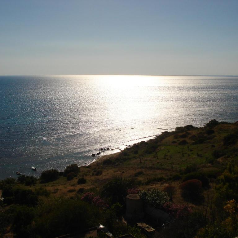 Villa Aurea - Three-Bedroom House With Sea View - 1