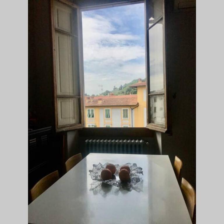 Sunny top floor in San Frediano - Appartamento con 1 Camera da Letto - 3