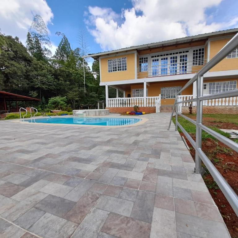 FINCA CORENAS - Casa Unifamiliar de 3 dormitorios - 1