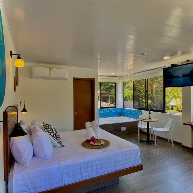 Hotel Nana - Suite with Spa Bath - 5