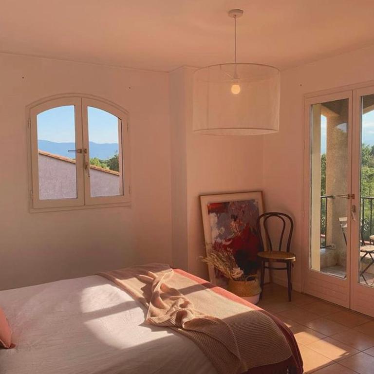 Le Petit Bali Spacieuse Villa pour 8 avec Piscine - Haus mit 4 Schlafzimmern - 33
