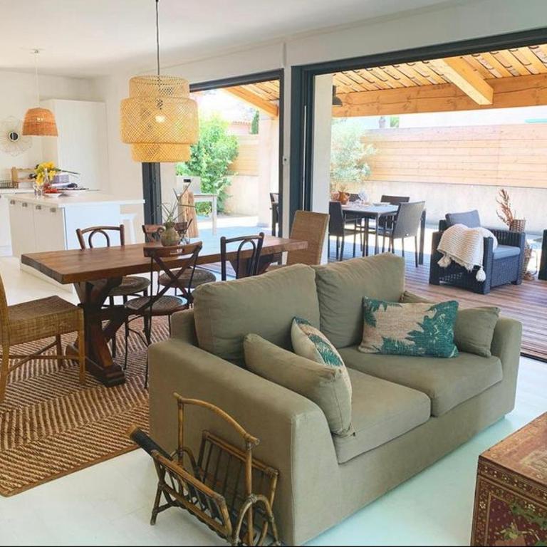 Le Petit Bali Spacieuse Villa pour 8 avec Piscine - Haus mit 4 Schlafzimmern - 53