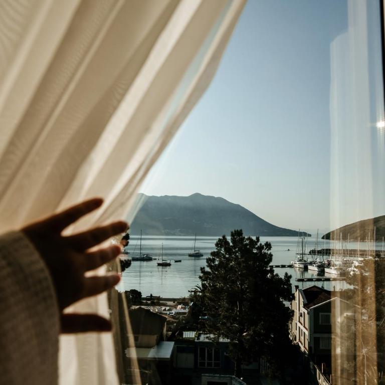 Fontana Hotel & Gastronomy - Apartman Tipa "Suite" sa Pogledom na More - 3