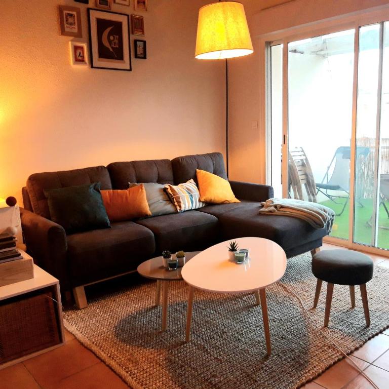 T3 duplex lumineux en centre-ville avec terrasse plage à 10mn - Appartement 2 Chambres - 10