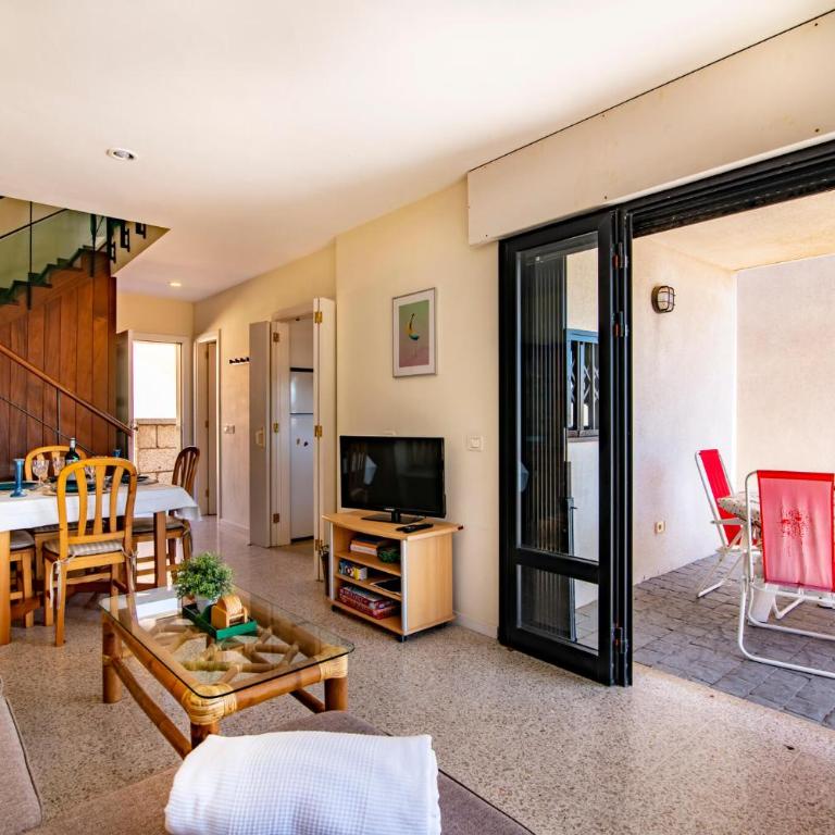 Alquilaencanarias- Medano spectacular terrace and sea views B - Apartamento - 5