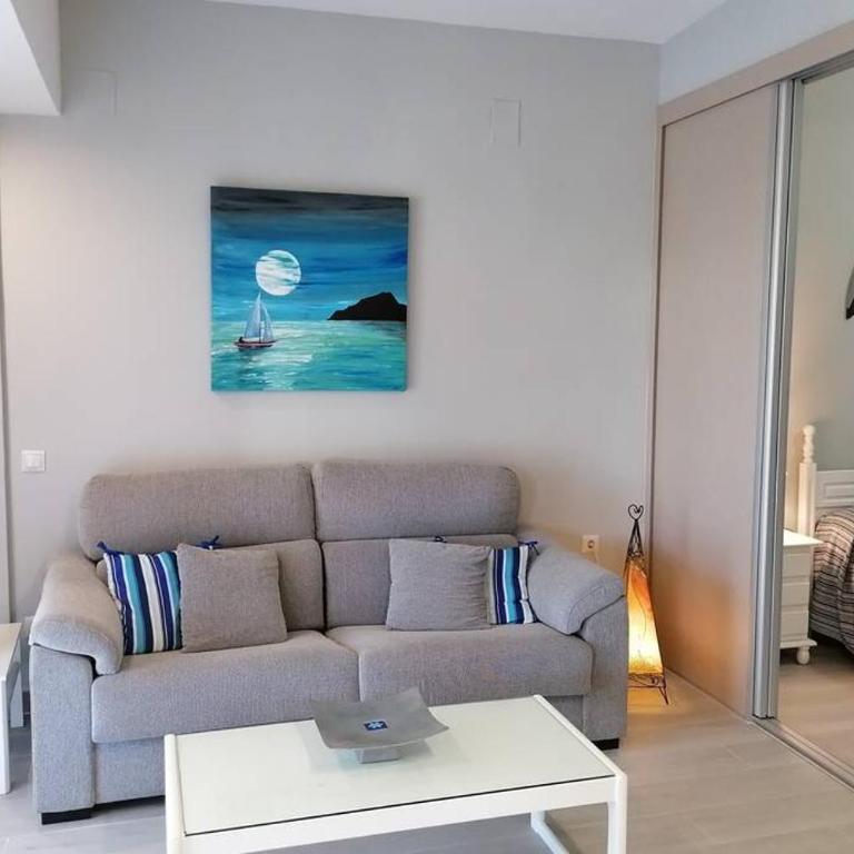 Apartamento 42 Eurosol, a 5 min Carihuela - One-Bedroom Apartment - 6